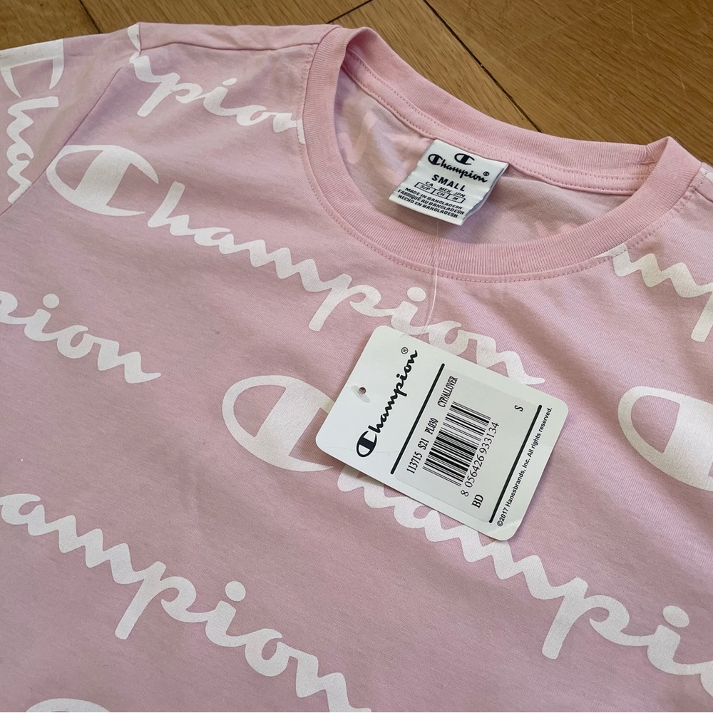 Champion Allover Print T-Shirt - Women’s Small - Spellout Logo Pink Summer BNWT - Picture 6 of 14